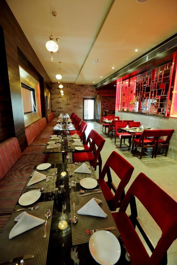 Hotel Kasturi Orchid Pāl Dış mekan fotoğraf
