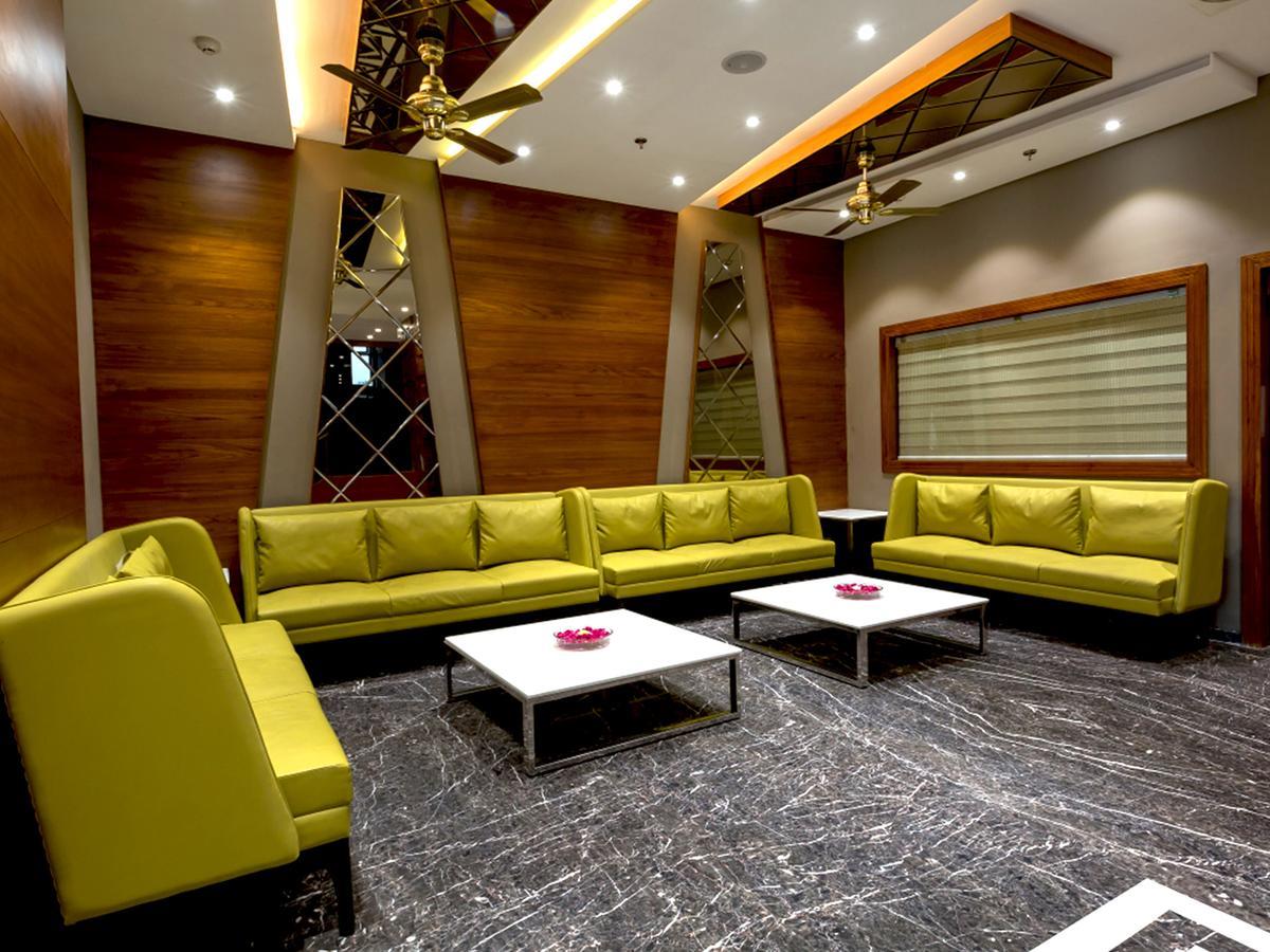 Hotel Kasturi Orchid Pāl Dış mekan fotoğraf