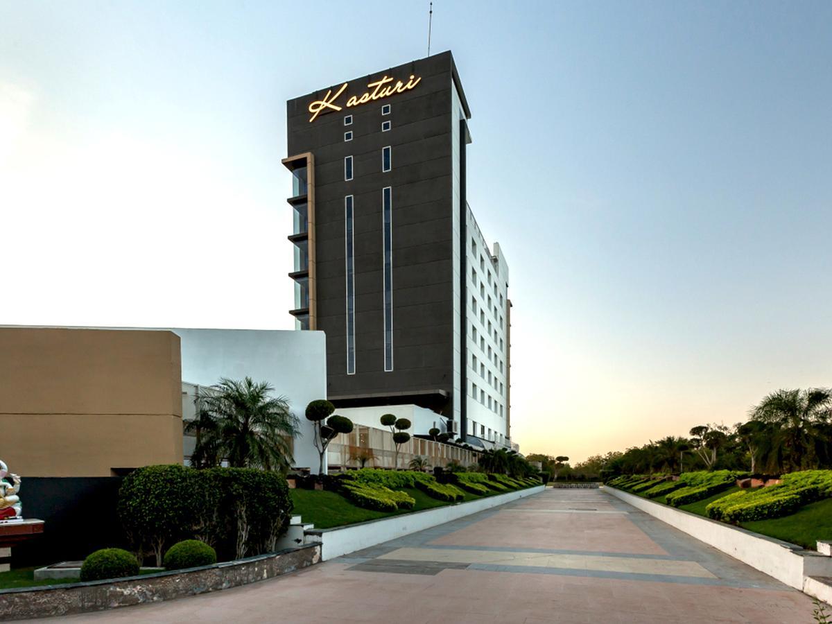 Hotel Kasturi Orchid Pāl Dış mekan fotoğraf