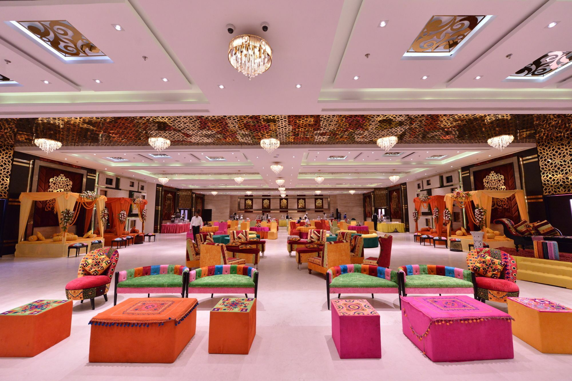 Hotel Kasturi Orchid Pāl Dış mekan fotoğraf