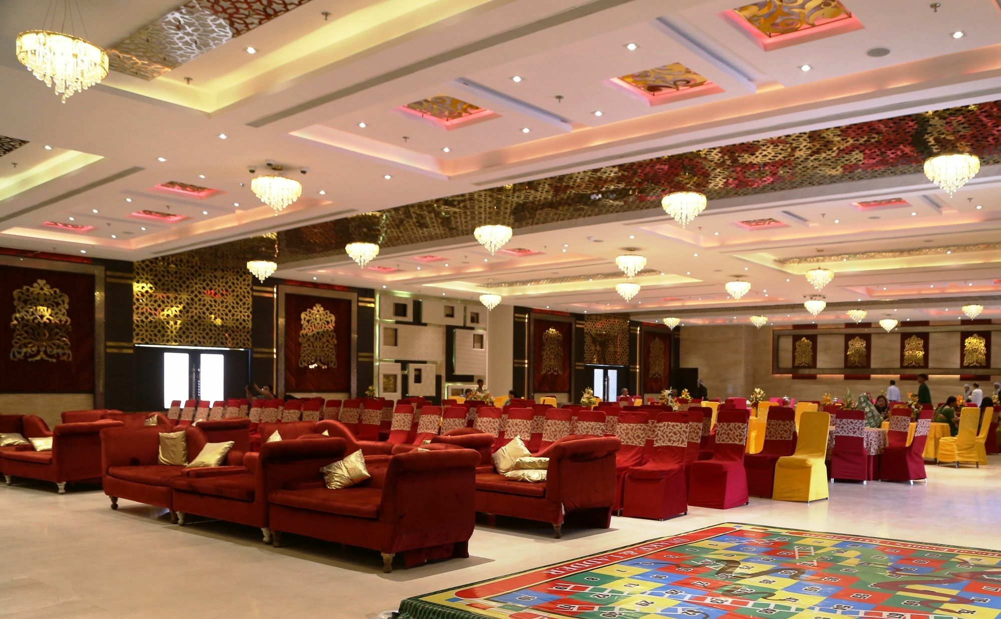 Hotel Kasturi Orchid Pāl Dış mekan fotoğraf