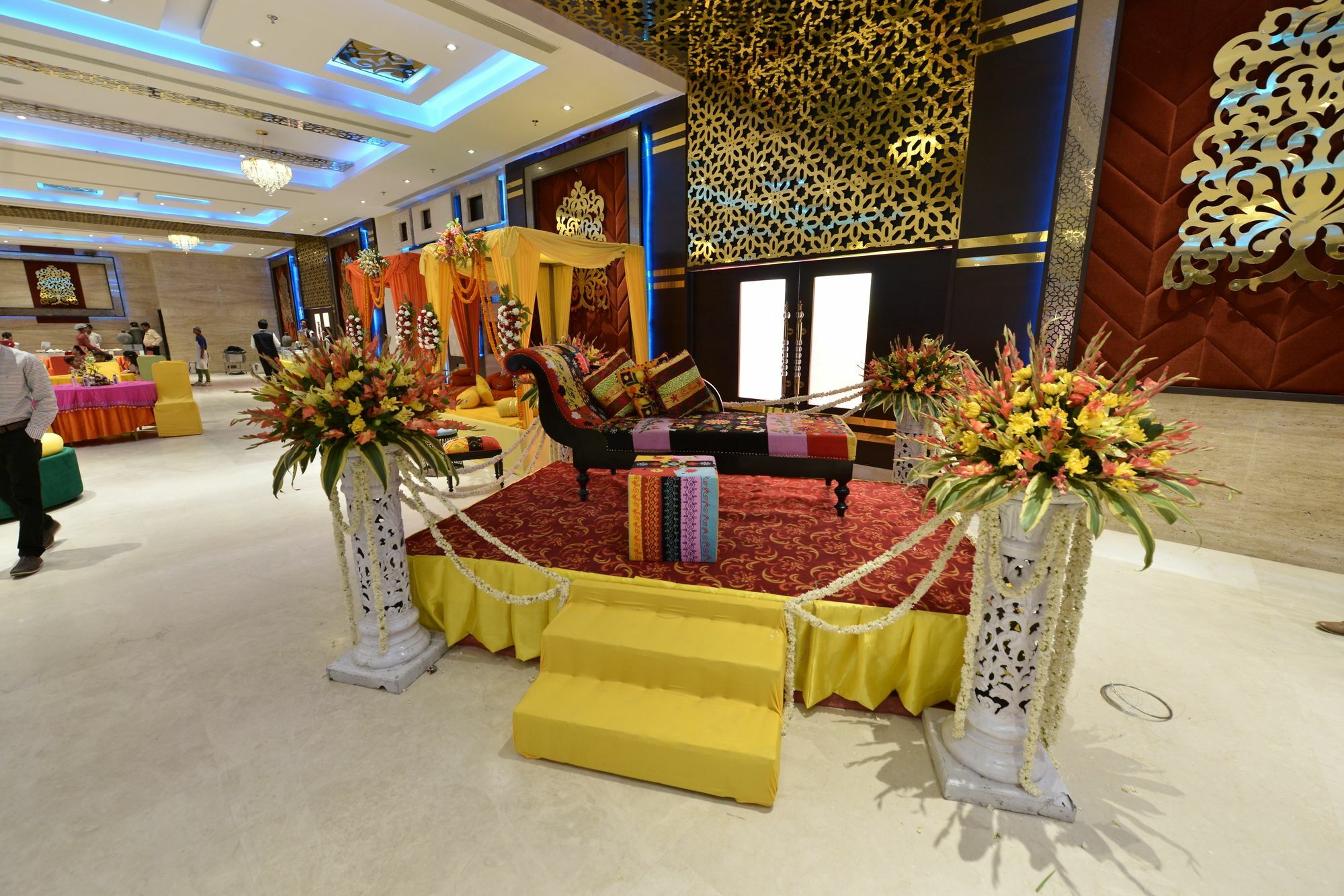 Hotel Kasturi Orchid Pāl Dış mekan fotoğraf